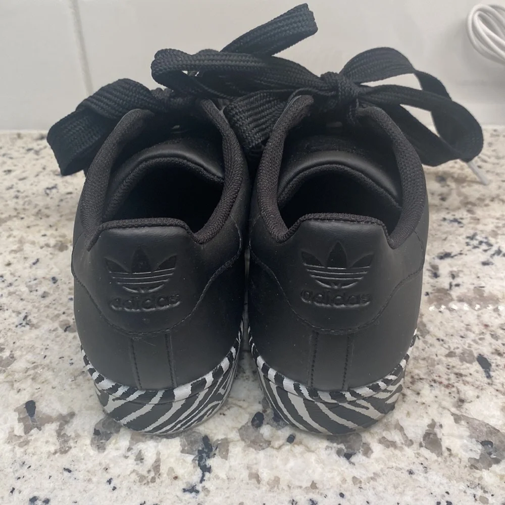 Adidas!  Fun! - Picture 2 of 5